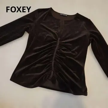 FOXEY NEW YORK 다크 브라운 긴팔 상의