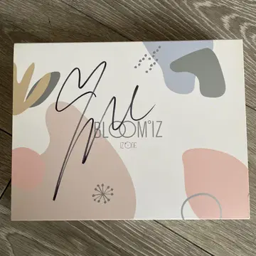 IZ*ONE BLOOM IZ CD 조유리 사인 포함