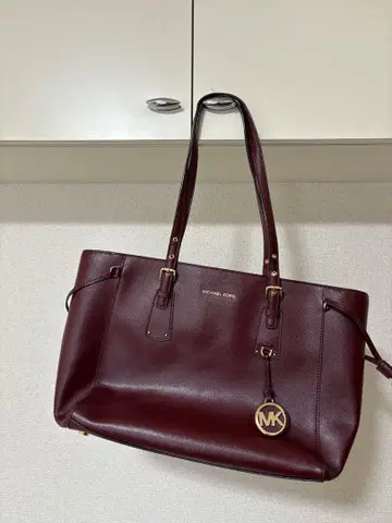 MICHAEL KORS 버건디 토트백