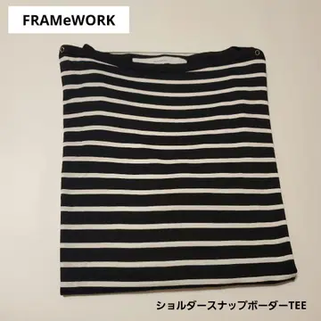 [ FRAMeWORK ] 숄더 스냅 보더 TEE