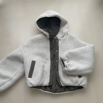 NICE CLAUP 보아 자켓 F 사이즈 카키