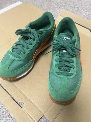 PUMA 이지 라이더 빈티지 스니커즈 그린 오렌지