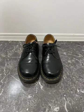 닥터 마틴 블랙 레이스업 슈즈
