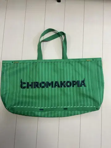 CHROMAKOPIA VIP SEAT EXCLUSIVE TOTEBAG