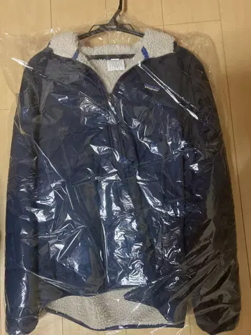 Patagonia 리버서블 레이디 프레디 후디