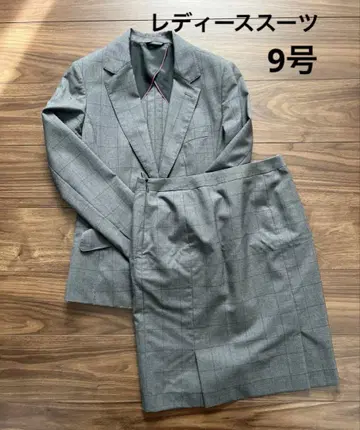 여성용 스커트 수트 짙은 그레이 스트라이프 출퇴근 취업활동