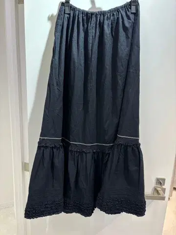 PlNK HOUSE 블랙 프릴 플레어 스커트