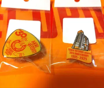 타워 레코드 30주년 기념 핀 배지 세트 2개 세트