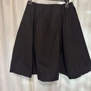 COS 블랙 플레어 스커트 EUR 36