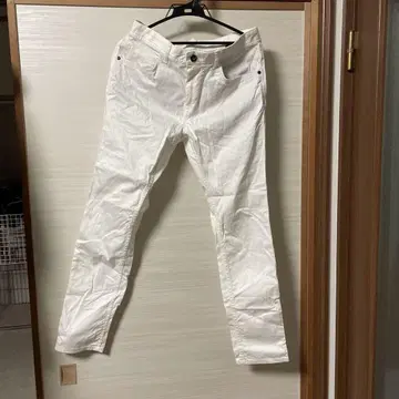 ZARA MAN PREMIUM 화이트 스키니 팬츠