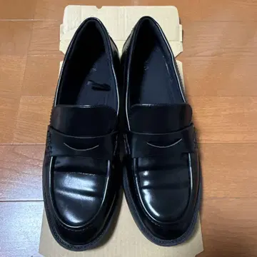 ZARA 로퍼 사이즈 40 (26cm)