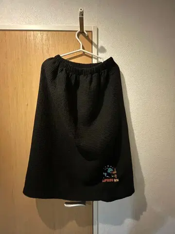 WM 로고 스커트 aufguss 스커트