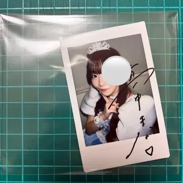 FRUITS ZIPPER 마나카 마나 사인 폴라로이드 케이크 의상