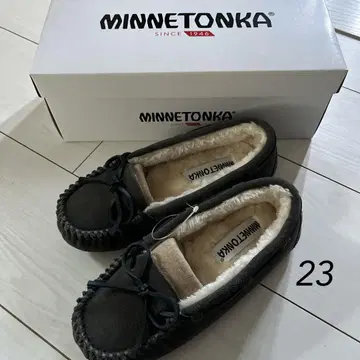 새상품 MINNETONKA 다크 그레이 모카신 23cm 6M
