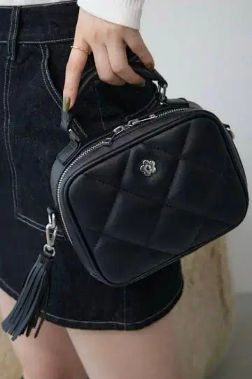 블랙 퀼팅 숄더백 MARYQUANT 마리퀀트
