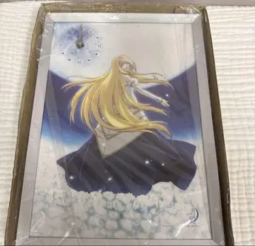 월희 -A piece of blue glass moon- 벽걸이 시계