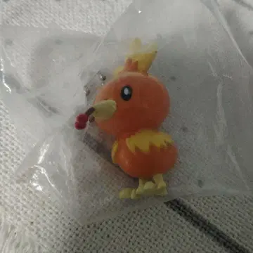 포켓몬 스프링 버터파이 아차모 피규어 키링 클라보 열매