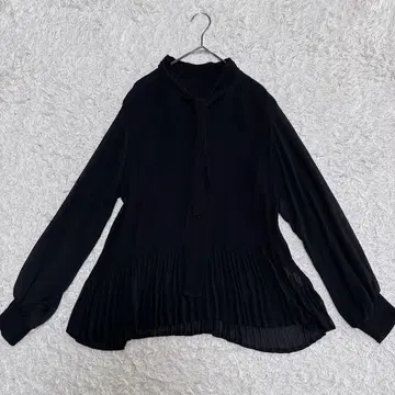 스페치오 보타이 플리츠 블라우스 블랙 40