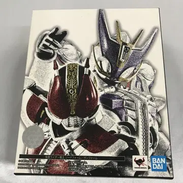 S.H.Figuarts (진골조제법) 전왕 소드 폼/건 폼