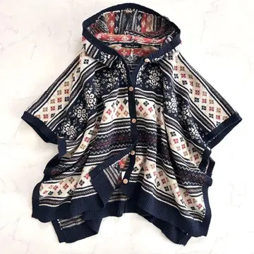 샹브르 드 샤름 니트 판초 케이프 망토 네이비 페어아일 패턴