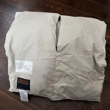 스튜디오 니콜슨 스톨