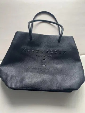 마크 제이콥스 로고 쇼핑백 토트백 블랙