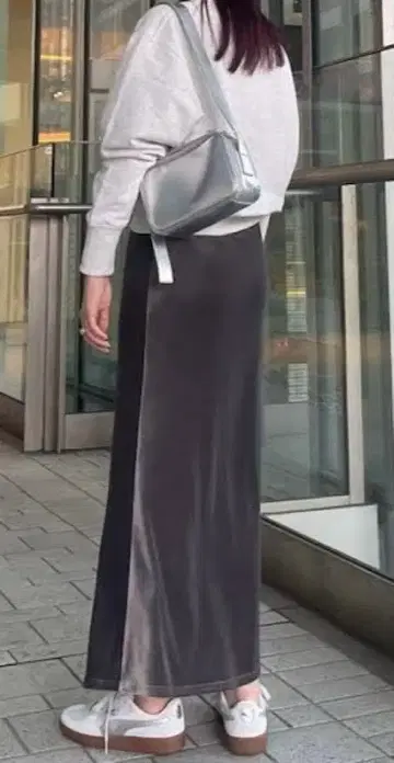 emmi 벨로아 내로우 스커트 그레이