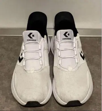 [새상품급] 정가 7832엔 CONVERSE 화이트 스니커즈 26.5cm