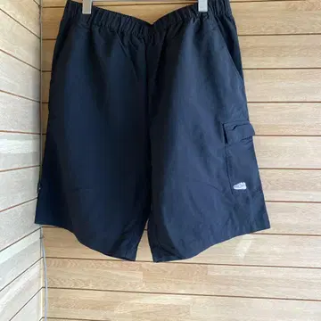 S1021.12 뉴발란스 블랙 숏팬츠 포켓 부착