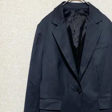 WORK TRIP OUTFITS 테일러드 자켓 포켓 부착 심플