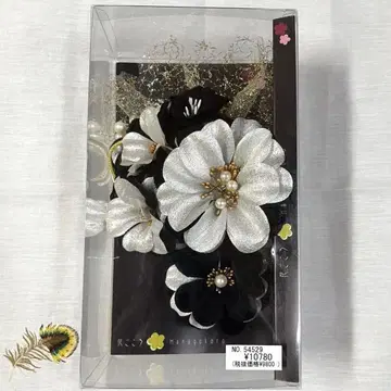 꽃 머리 장식 세트 화이트 블랙 성인식 은화이트