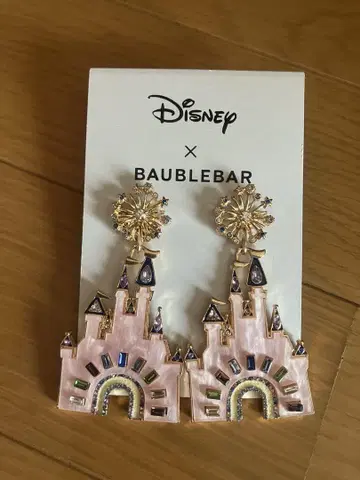 BAUBLEBARxDISNEY 캐슬 귀걸이