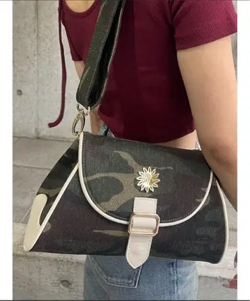 EVRIS 카모 패턴 숄더백