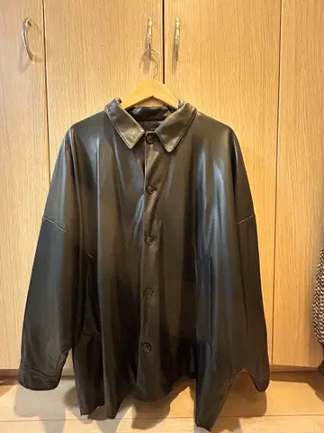 HARE 블랙 자켓 S 사이즈