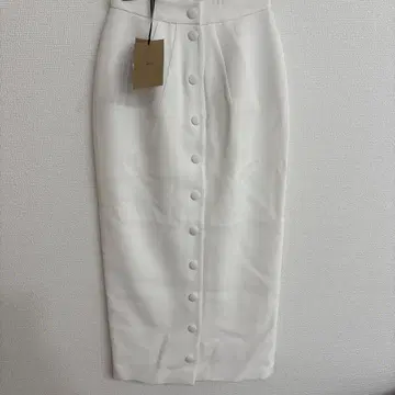 36 화이트 프론트 버튼 타이트 롱 스커트