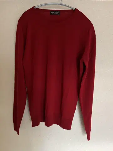 JOHN SMEDLEY 레드 크루넥 스웨터