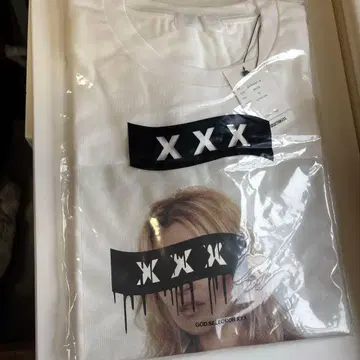 미사용 갓 셀렉션 케이트 모스 T셔츠 XL 화이트