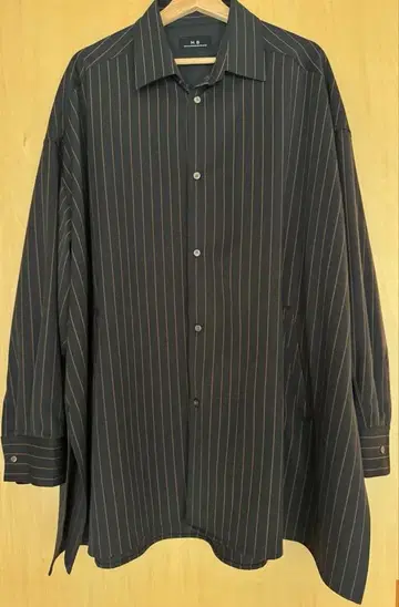 새상품 MB 스트라이프 긴팔 셔츠 M 블랙