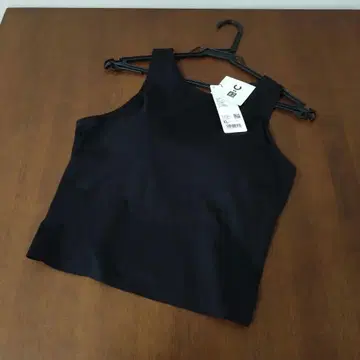 유니클로 액티브 브라탑 XL 블랙 에어리즘