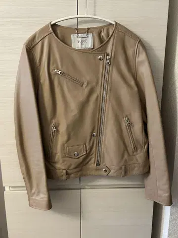 SLOVE IENA 램 가죽 라이더스 블루종