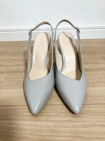미사용 새상품 EIZO 그레이 슬링백 힐펌프스 23.5cm