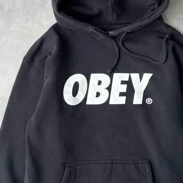 14820 OBEY 프린트 풀오버 후드티