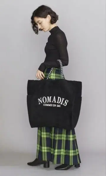 NOMADISSAC 보아 리버서블 토트백