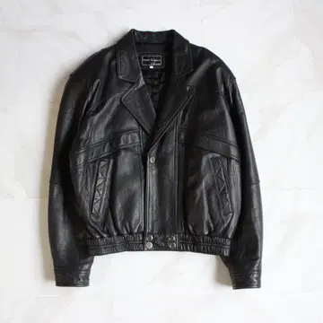 PeterEngland 짧은 기장 가죽 자켓 L 사이즈 블랙