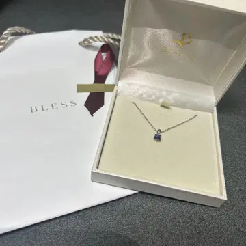 BLESS 파란색 보석 펜던트 목걸이