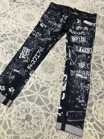 DSQUARED2 디스퀘어드 올 패턴 문자 디자인 데님 팬츠