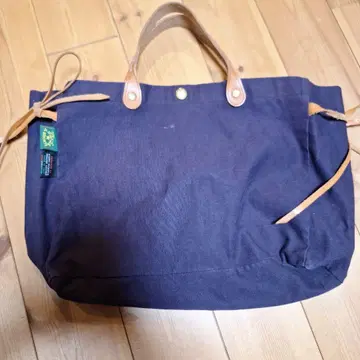 일비종떼 캔버스 네이비 토트백