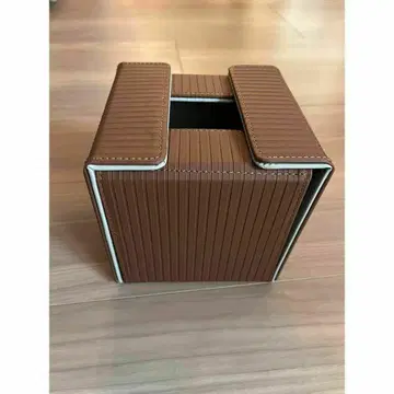 브라운 스트라이프 3단 폴더형 지갑