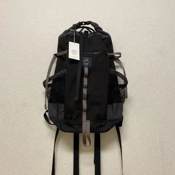 Rawlow 블랙 백팩 밤비 로우로우마운틴