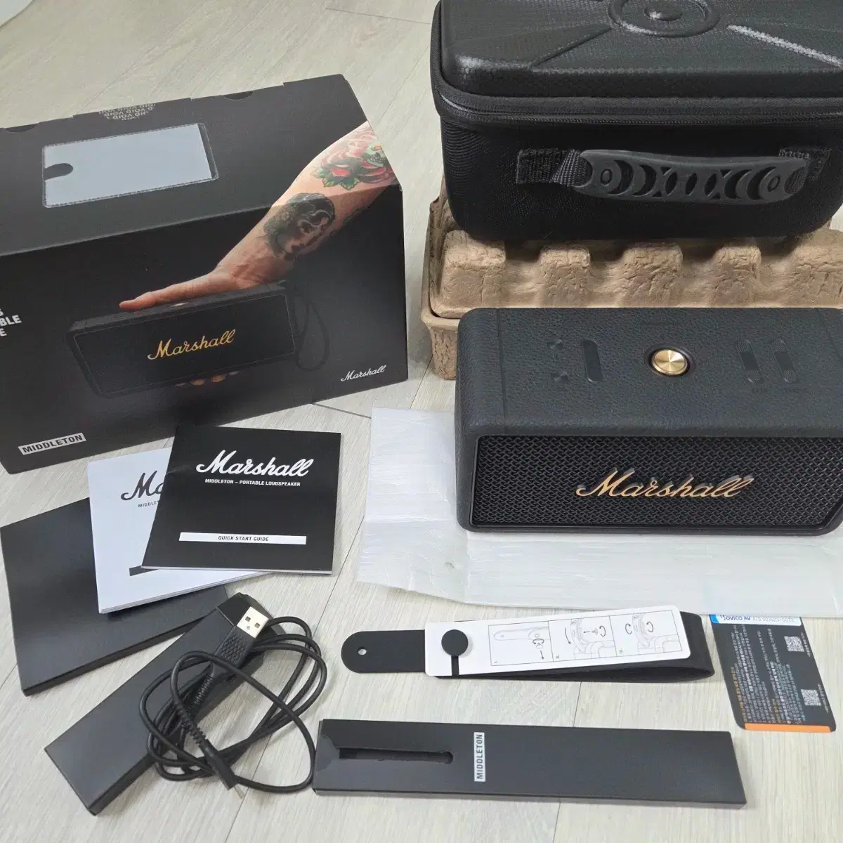 [Full Box / Produced August 2025] Marshall Middleton Bluetooth
